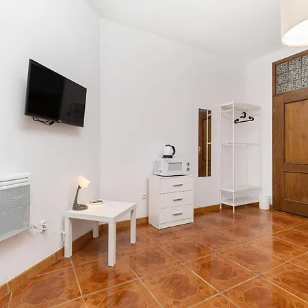 Apartment Old Town Cozy Microapartaments Podwale By Renters